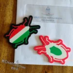 Nemzeti Poloska hűtőmágnes/kulcstartó/kitűző